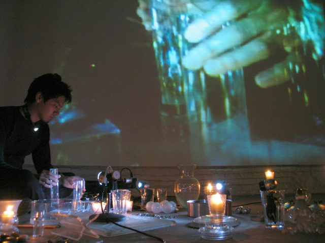 限界空間は、魅力的であり、ノスタルジックであり、同時に不気味でもあります。